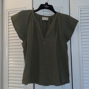 olive green cotton gauze flutter sleeve top